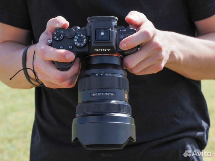 Объектив Sony FE 12-24mm f/2.8 GM