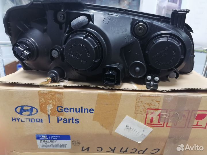 Фара передняя левая