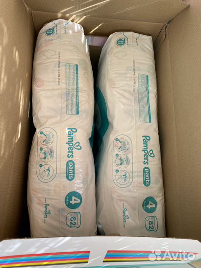 Подгузники-трусики Pampers 4