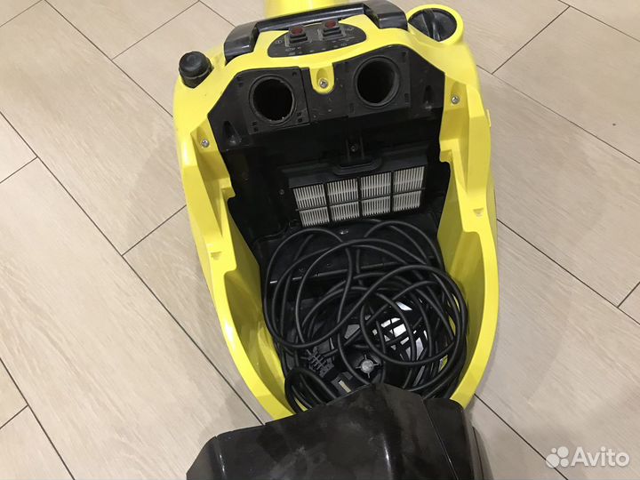 Пылесос Karcher (паропылесос) Керхер