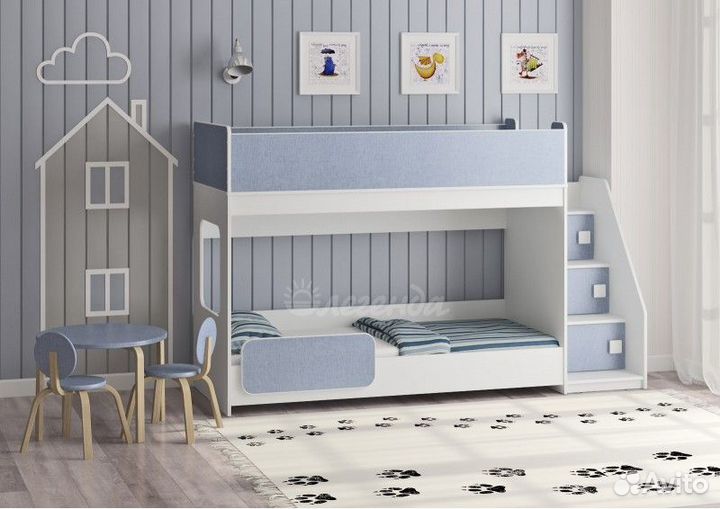 Детская двухъярусная кровать