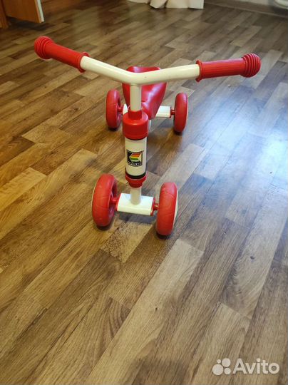 Беговел детский бу