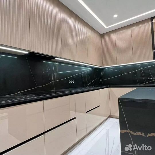 Кухонный гарнитур любой сложности