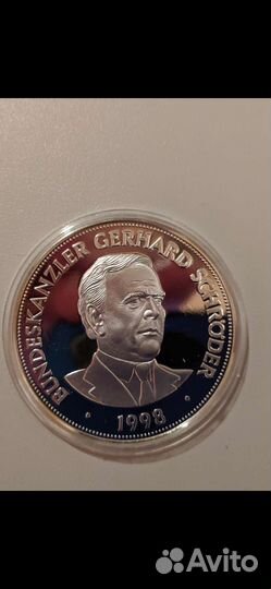 Серебро 999,вес, 20,грамм,цена за одну