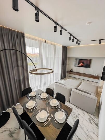 3-к. квартира, 120 м², 1/1 эт.