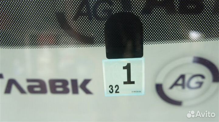 Стекло Mazda CX-7