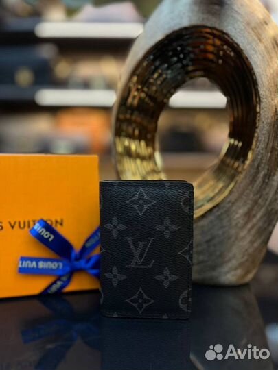 Визитница Louis Vuitton