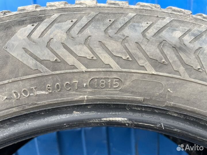 Nokian Tyres Hakkapeliitta 8 225/55 R17