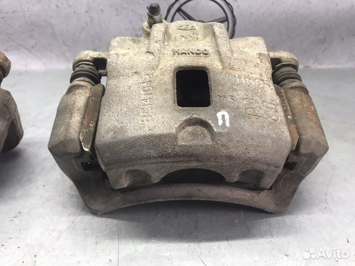 Суппорт передний Kia Magentis 2002 г.в