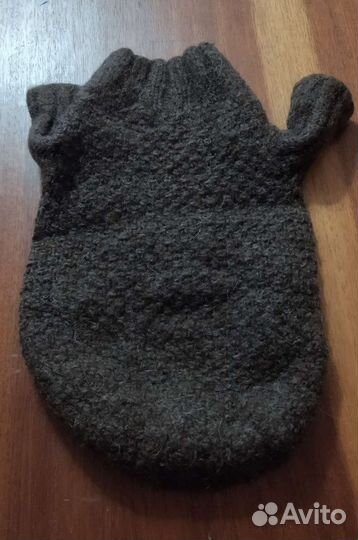 Свитер и комбинезон для собак