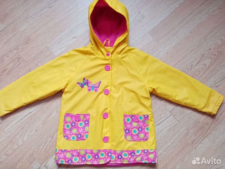 Яркая куртка-дождевик для девочки