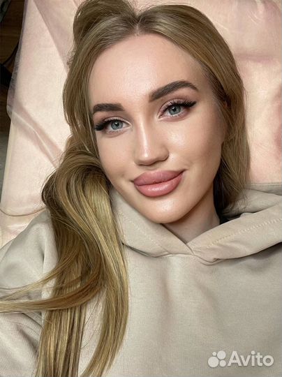 Наращивание ресниц и архитектура бровей