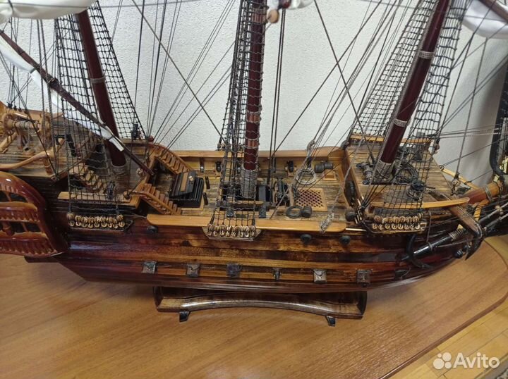 Модель корабля 