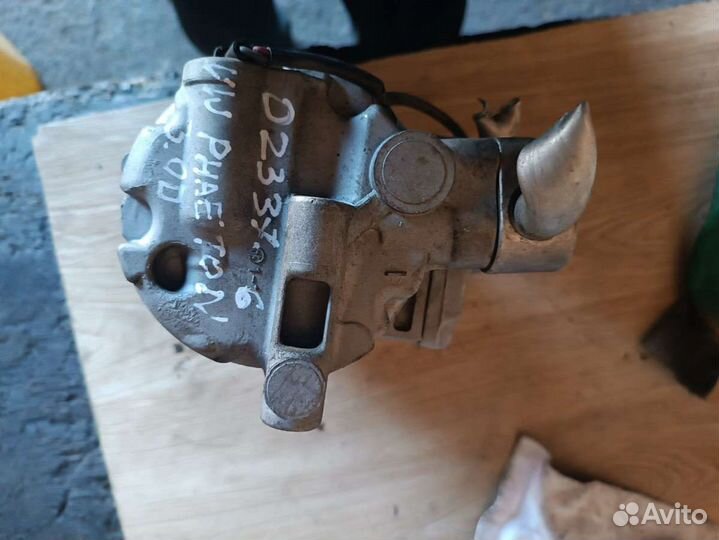 023376 Компрессор кондиционера Volkswagen Phaeton