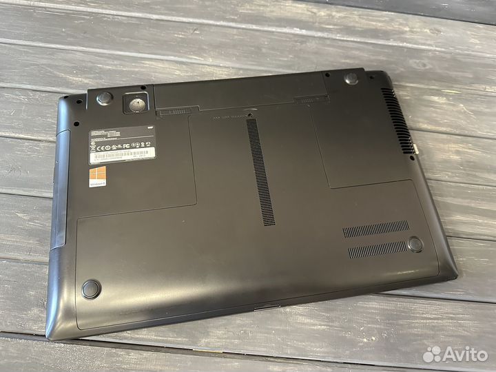 Ноутбук Samsung 17 дюймов i7