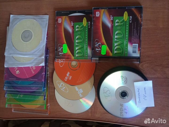 Диски сд, двд новые