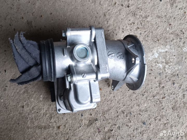 Дроссельная заслонка renault sandero 2 logan2