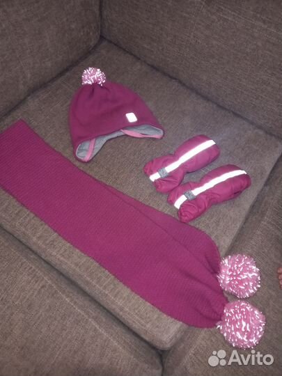 Комплект шапка, шарф и краги