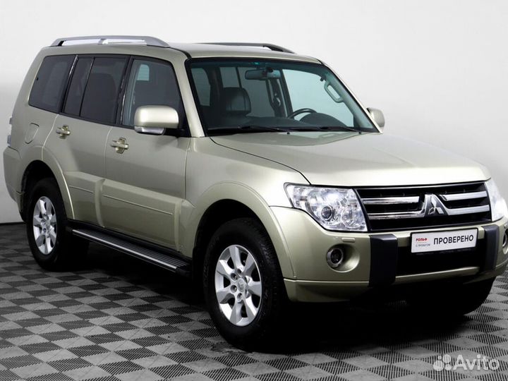Mitsubishi Pajero 3.0 AT, 2011, 133 207 км