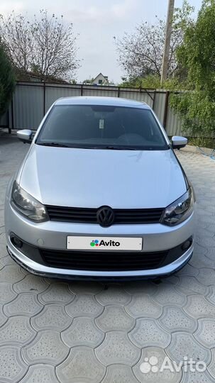 Volkswagen Polo 1.6 МТ, 2011, 300 000 км