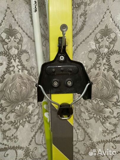 Беговые лыжи