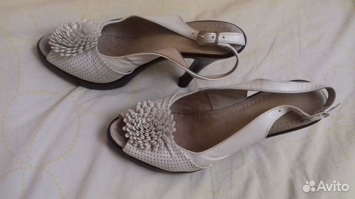 Босоножки натуральная кожа 37