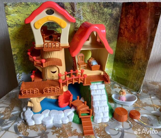 Домик happy family c мебелью и зверюшками