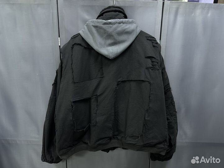 Бомбер balenciaga type distressed oversize