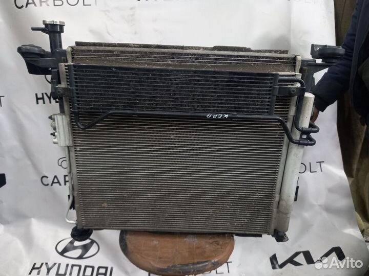 Вентилятор охлаждения радиатора Kia Sorento UM