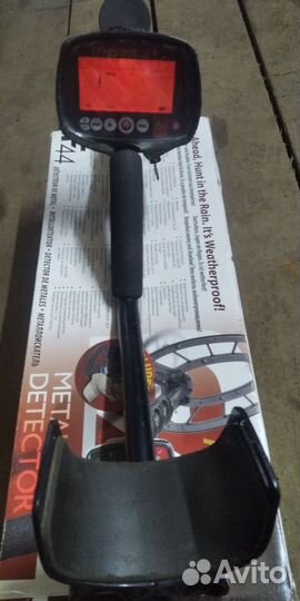 Металлоискатель fisher f44