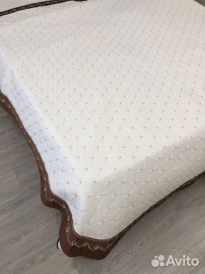 Покрывало на 2 х спальную кровать