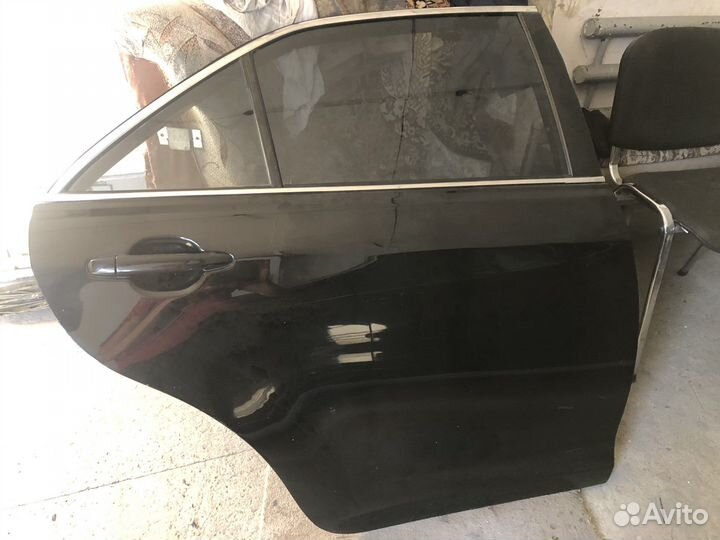 Дверь правая задняя Toyota camry 40