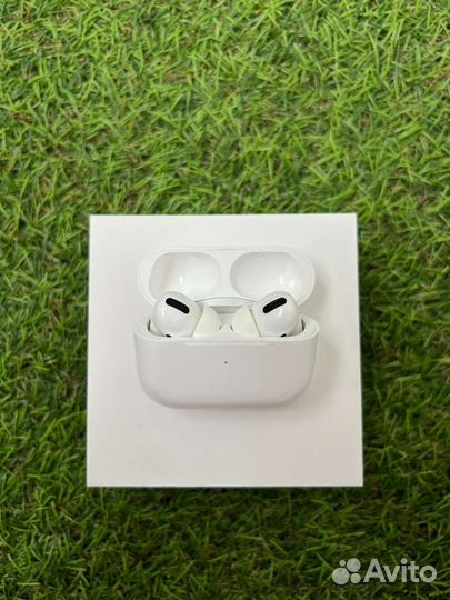 Apple airpods pro. Оригинал
