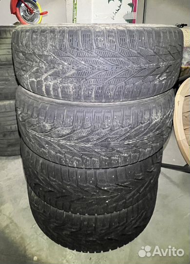 Nokian Tyres Hakkapeliitta R2 SUV 235/60 R18 107R