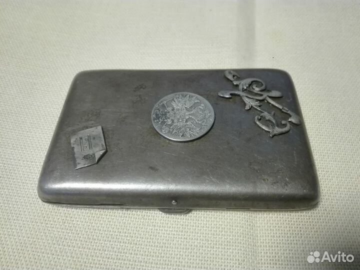 Портсигар солдатский пмв с серебряным рублем