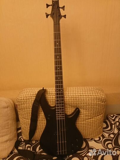 Бас гитара ibanez