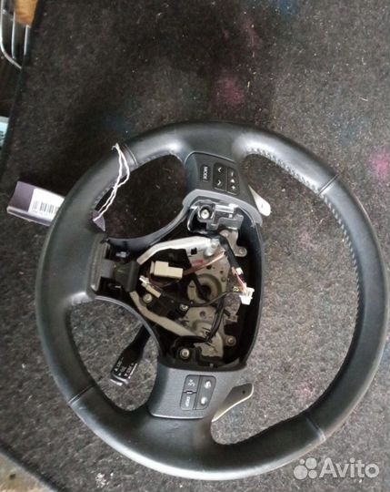 Руль lexus is250