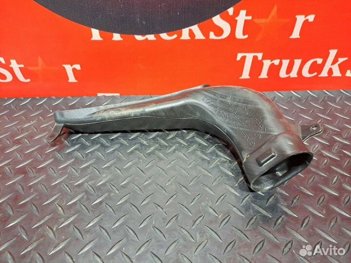 Воздуховод отопителя