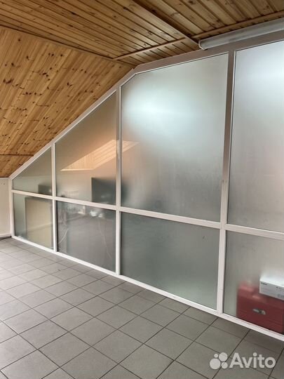 Стекляные перегородки