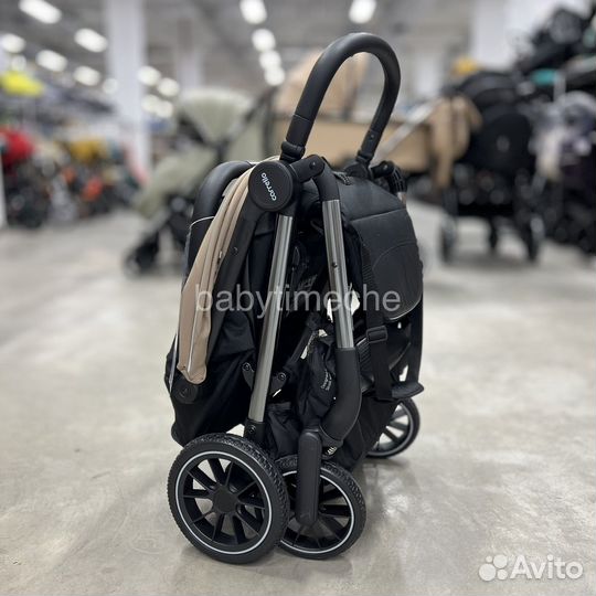 Прогулочная коляска Carrello Delta