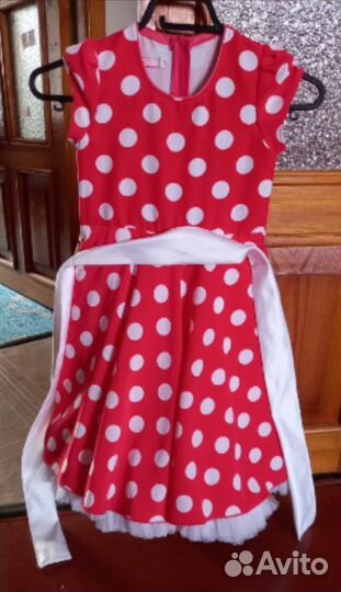Продам платье для девочки
