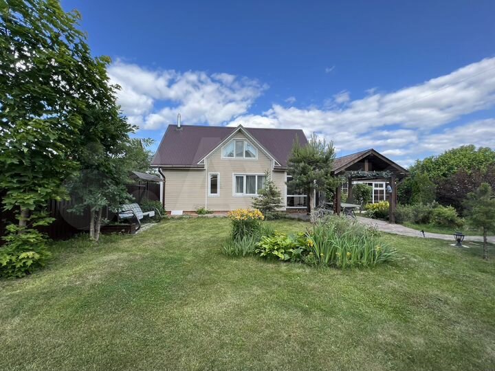 Дом 140 м² на участке 6 сот.