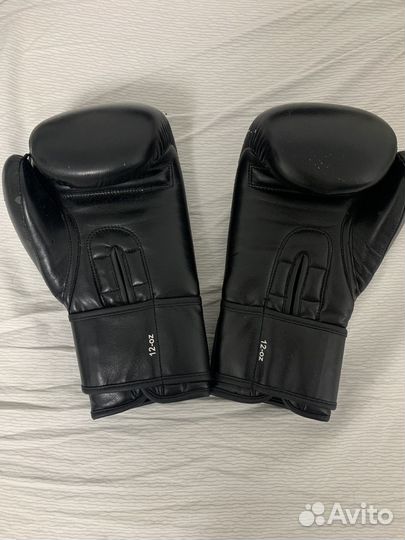 Боксерские перчатки Demix