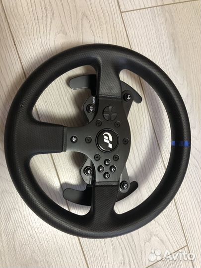 Руль Thrustmaster T300