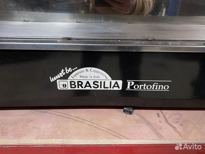 Кофемашина рожковая на 3 группы