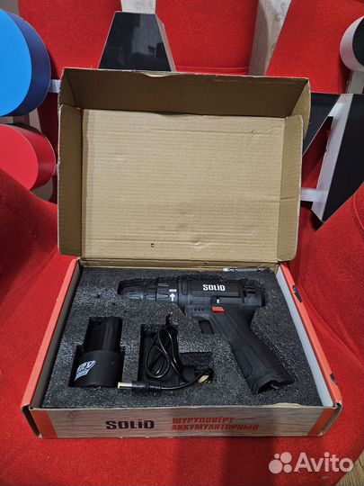 Шуруповерт аккумуляторный