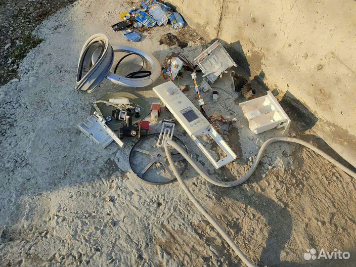 Стиральная машина бу bosch на запчасти оригинал