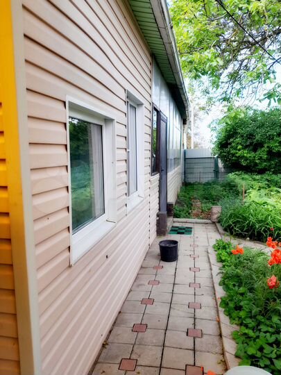 Дом 195 м² на участке 27 сот.