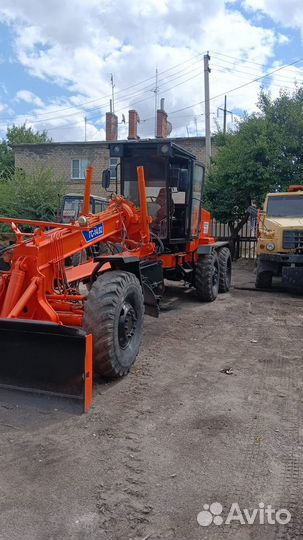 Автогрейдер Брянский арсенал ГС-14.02, 2014