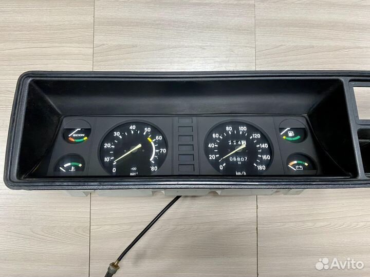 Щиток приборов, приборная панель Ваз 2107, 2104